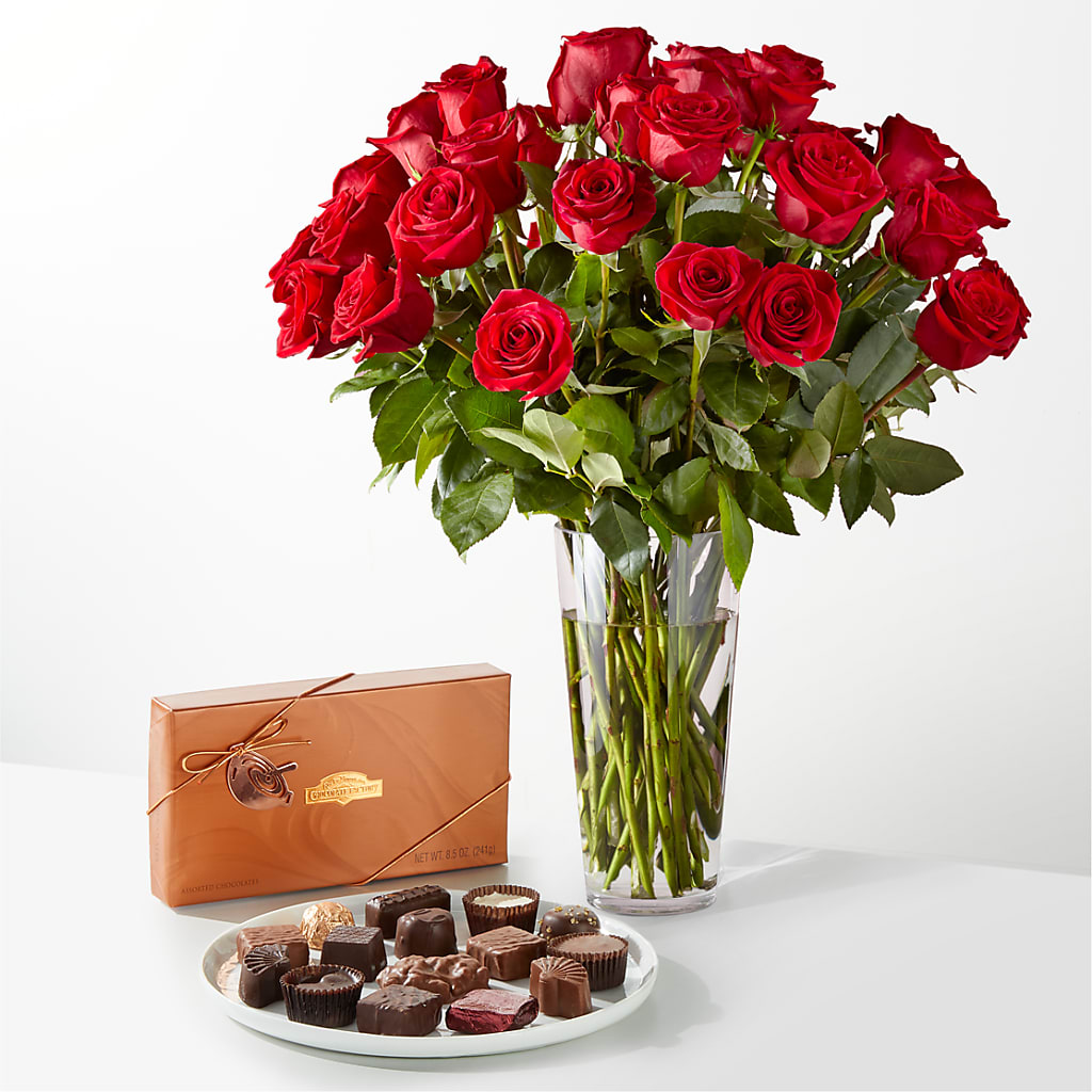 Romantic Long Stem Red Rose Bouquet Bundles – ROWLETT FLORIST & GIFTS, Garland TX