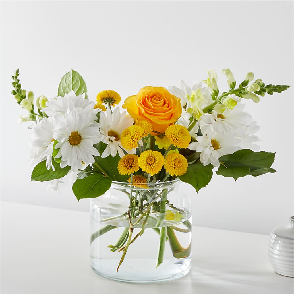 Sun Salutation Bouquet – ROWLETT FLORIST & GIFTS, Garland TX