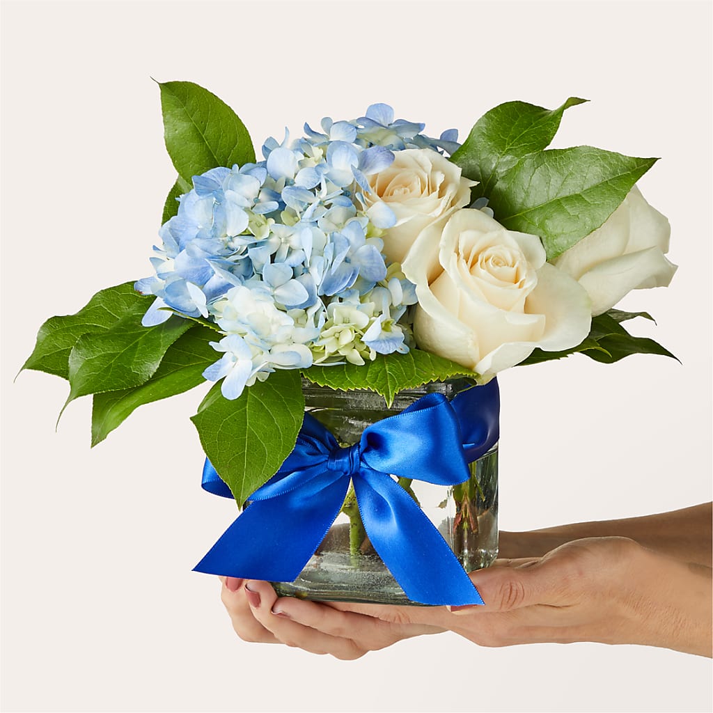 Sky Blue Delight Bouquet – ROWLETT FLORIST & GIFTS, Garland TX