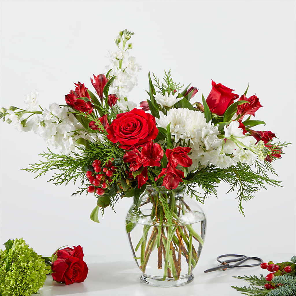 Merry Moment Bouquet – A Florist Original – ROWLETT FLORIST & GIFTS, Garland TX