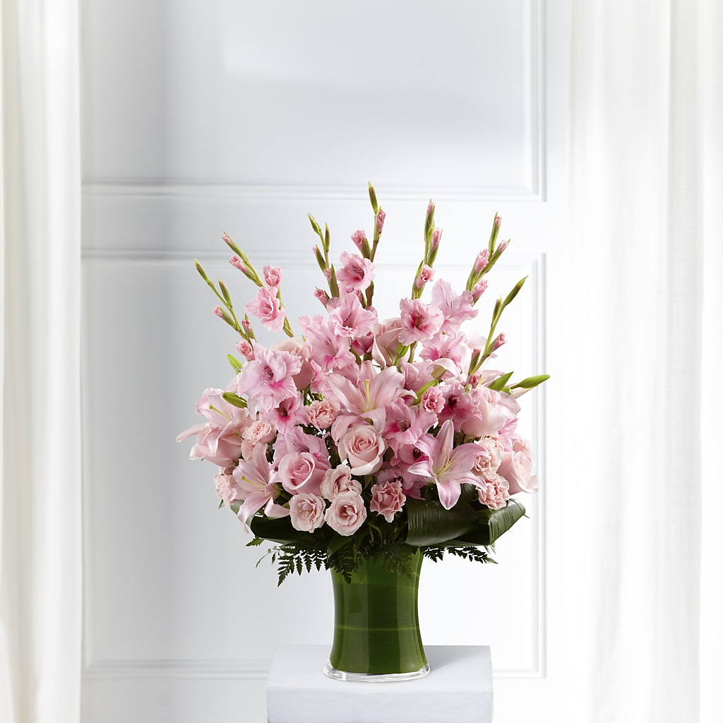 Lovely Tribute Bouquet – ROWLETT FLORIST & GIFTS, Garland TX