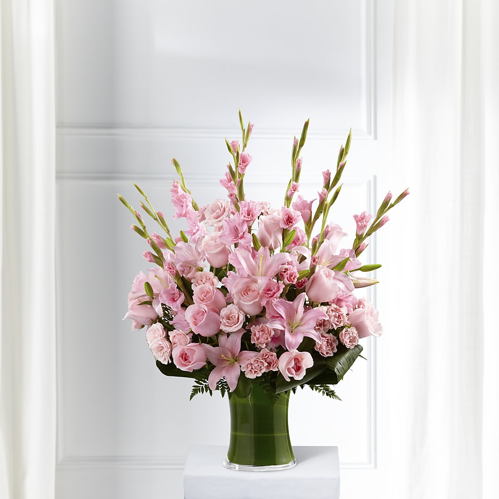 Lovely Tribute Bouquet – ROWLETT FLORIST & GIFTS, Garland TX
