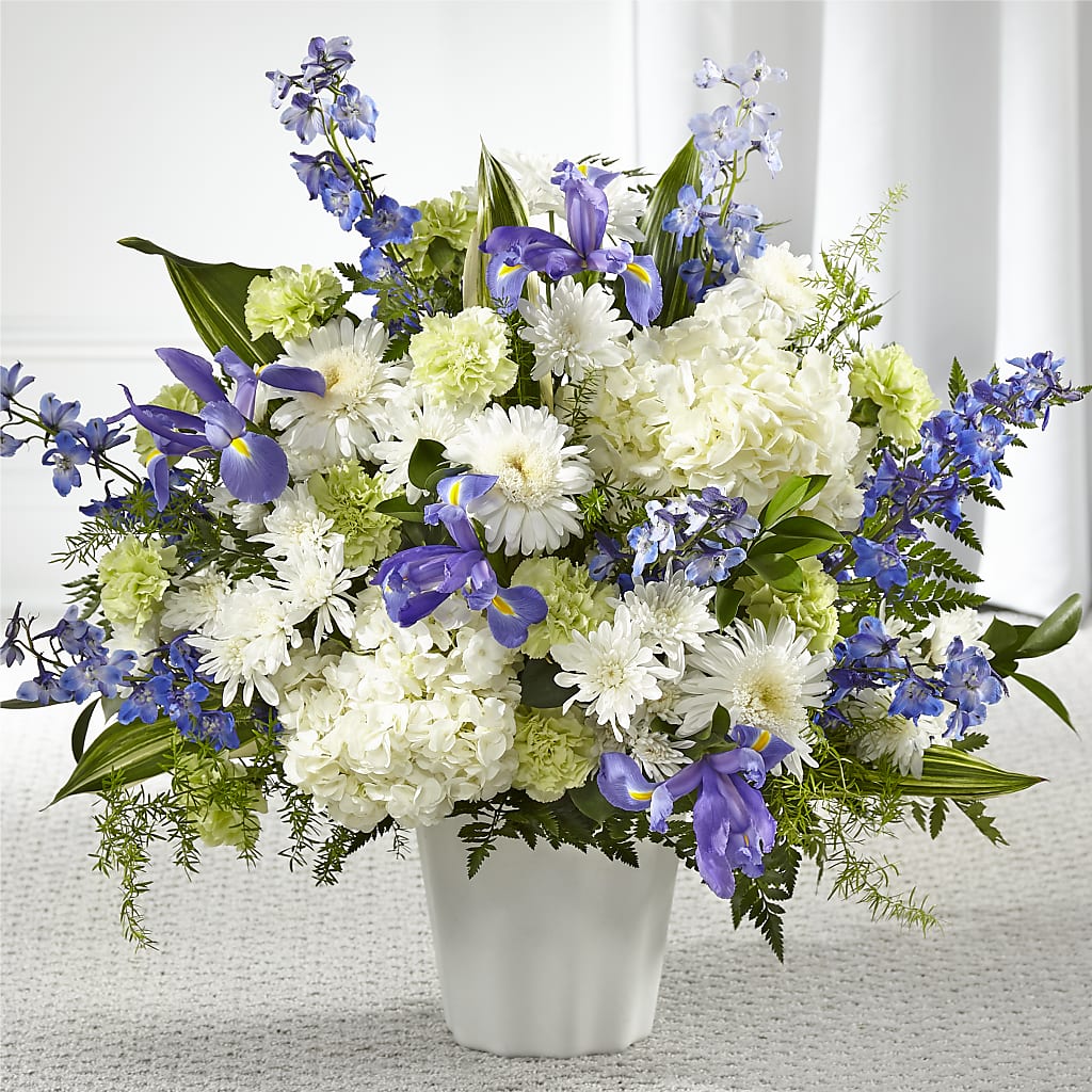 Soft Serenity Floor Basket – ROWLETT FLORIST & GIFTS, Garland TX