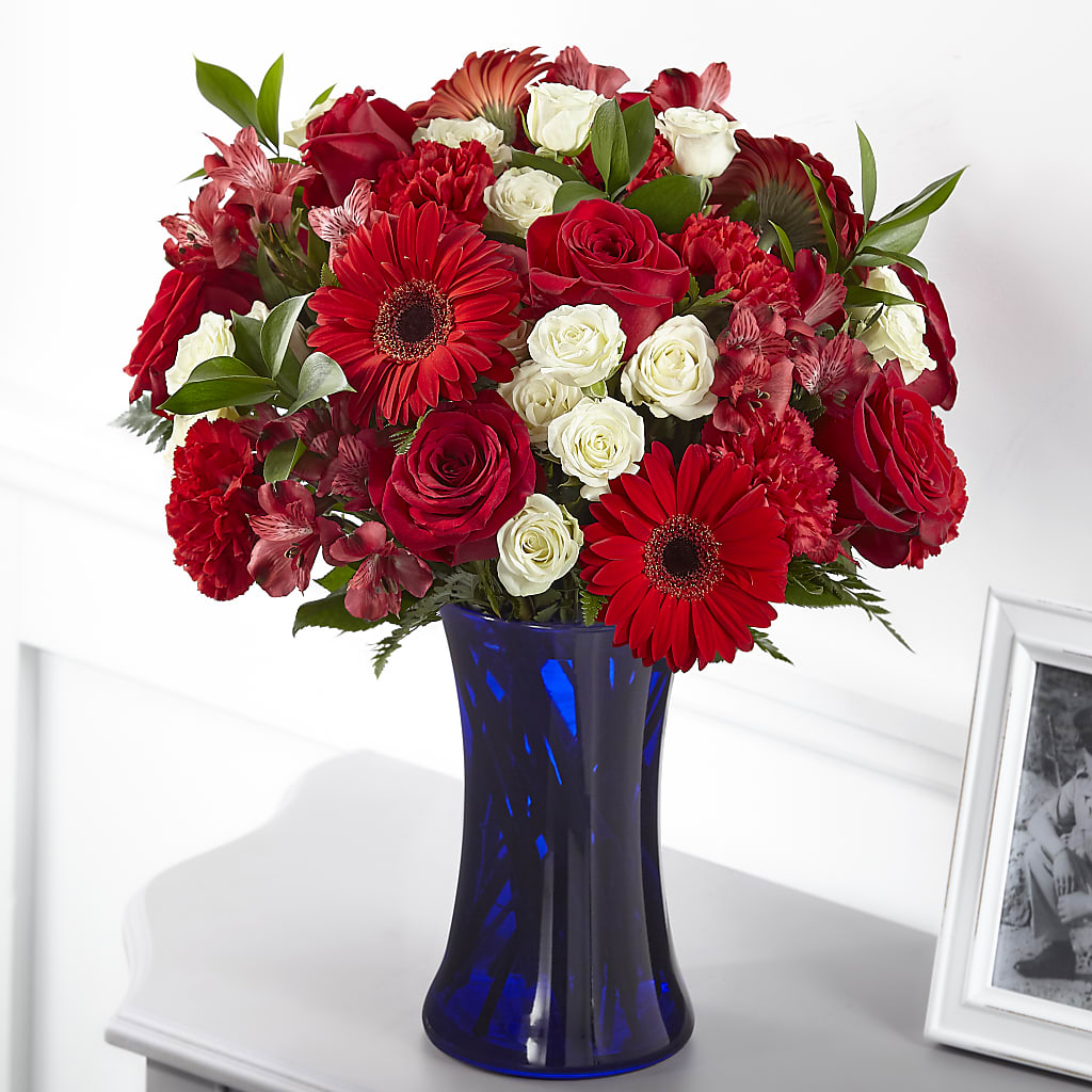 Hearts Embrace Bouquet – ROWLETT FLORIST & GIFTS, Garland TX