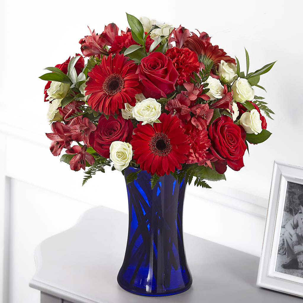 Hearts Embrace Bouquet – ROWLETT FLORIST & GIFTS, Garland TX