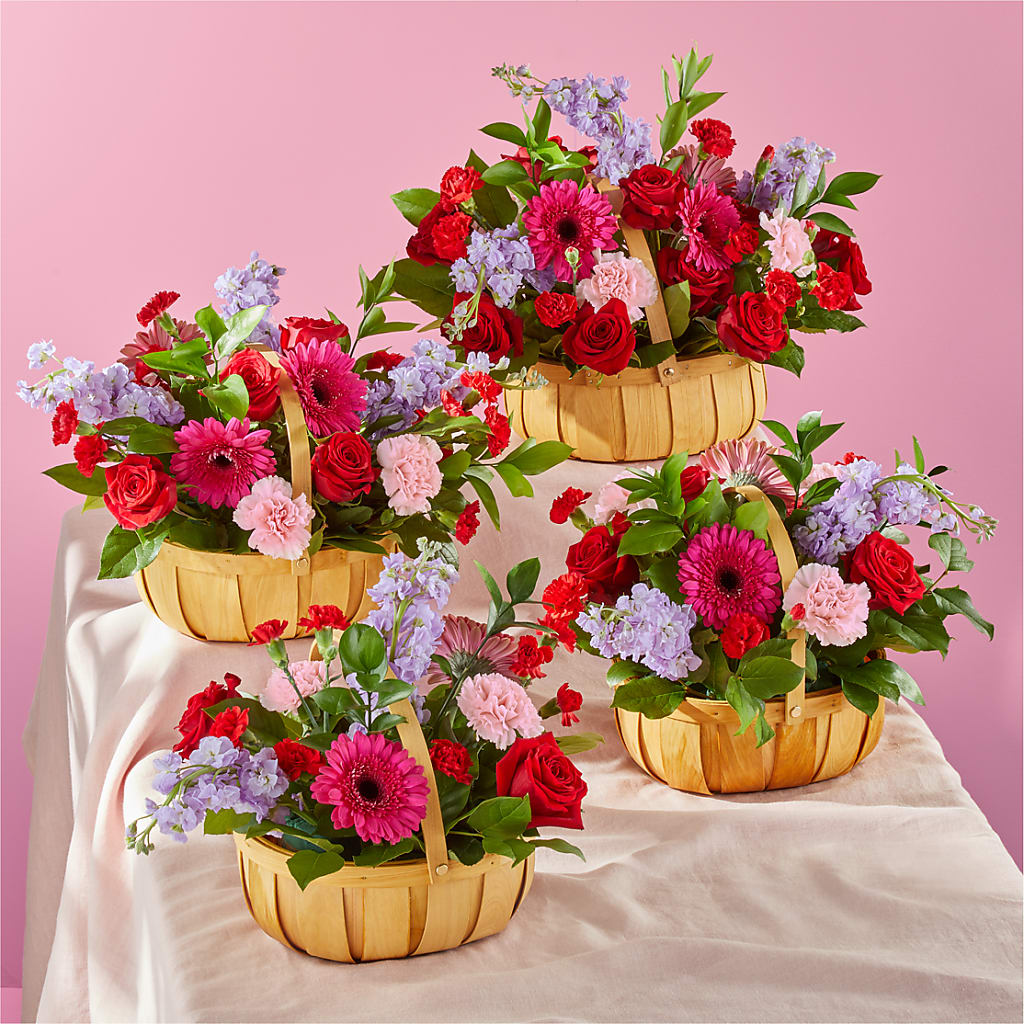 Pink Picnic Basket – ROWLETT FLORIST & GIFTS, Garland TX