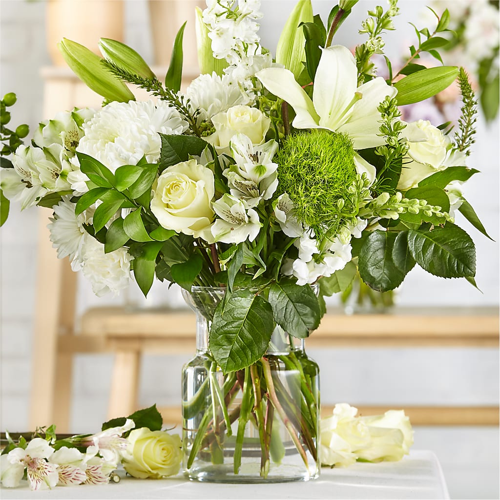 Classic Ivory – A Florist Original – ROWLETT FLORIST & GIFTS, Garland TX