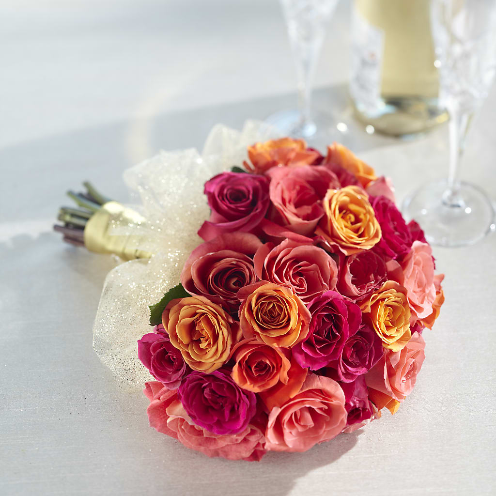 Sweet Roses Bouquet – ROWLETT FLORIST & GIFTS, Garland TX