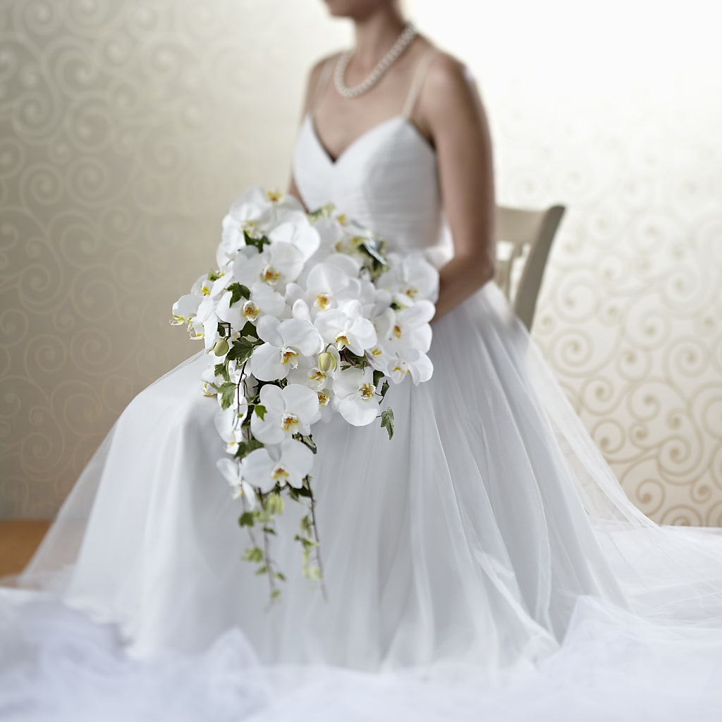 Classic White Bouquet – ROWLETT FLORIST & GIFTS, Garland TX