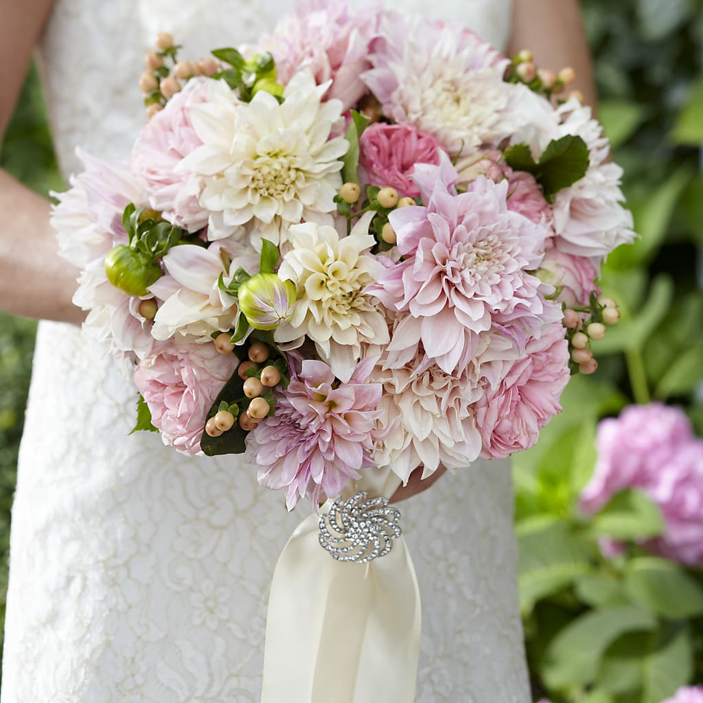 Heart's Promise Bouquet – ROWLETT FLORIST & GIFTS, Garland TX