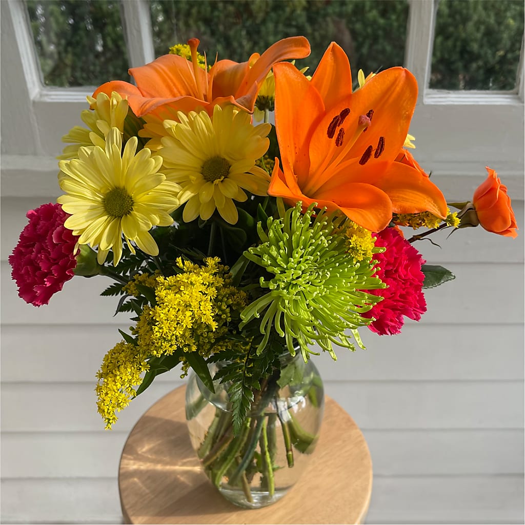Bold & Bright – A Florist Original – ROWLETT FLORIST & GIFTS, Garland TX