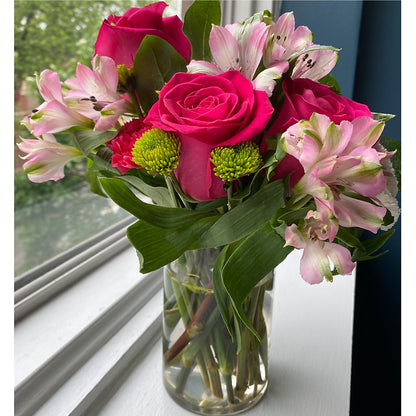 Sweet & Pretty Bouquet – ROWLETT FLORIST & GIFTS, Garland TX