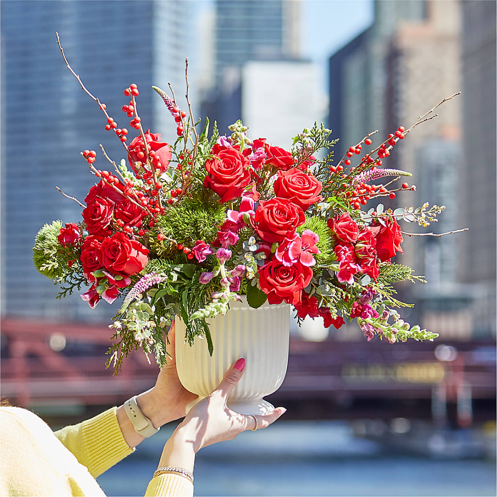 Big Red Bow Bouquet – ROWLETT FLORIST & GIFTS, Garland TX
