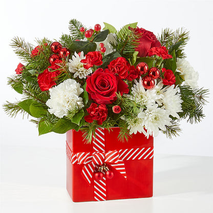 Presents Under the Tree Bouquet – ROWLETT FLORIST & GIFTS, Garland TX