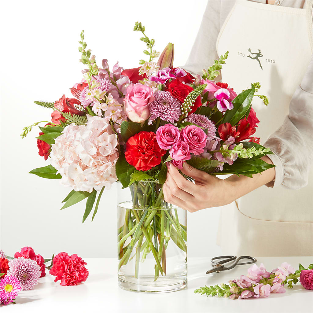 Swooning Over You - A Luxury Florist Original – ROWLETT FLORIST & GIFTS, Garland TX
