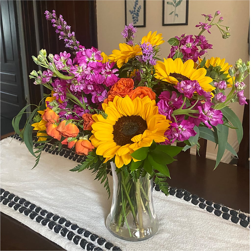 Rays of Life Bouquet – ROWLETT FLORIST & GIFTS, Garland TX